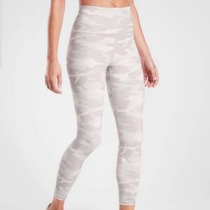 Athleta Elation 7/8 White Camo Leggings